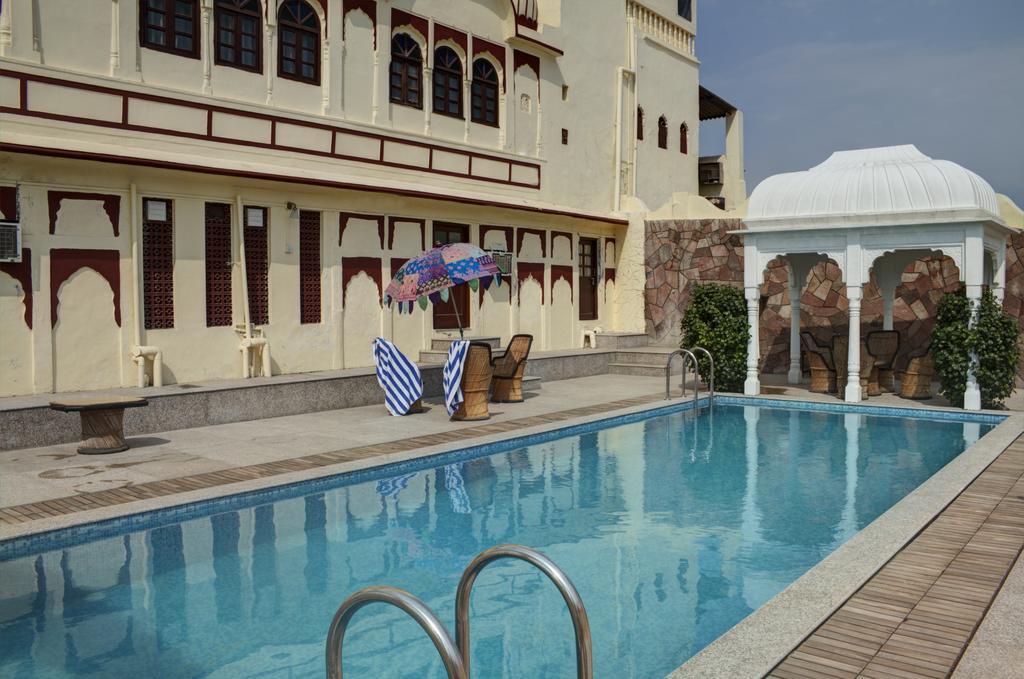 Amritara Surajgarh Fort Exteriér fotografie